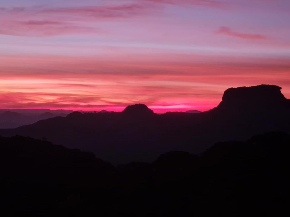 Pousada Chales Por Do Sol Campos do Jordao Bagian luar foto